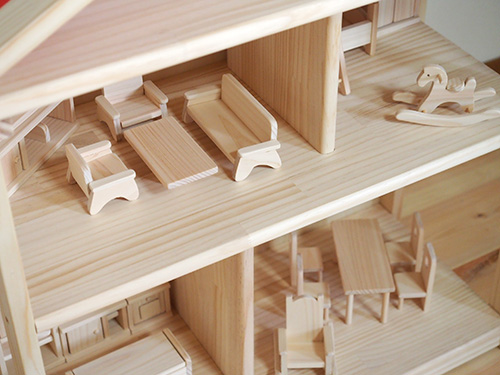 ドールハウス本立て 木遊舎｜木のおもちゃ KURABOKKO