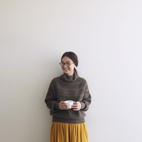 追加生産！ 絶妙サイズのヤク100％オフタートルニット | 暮らしと