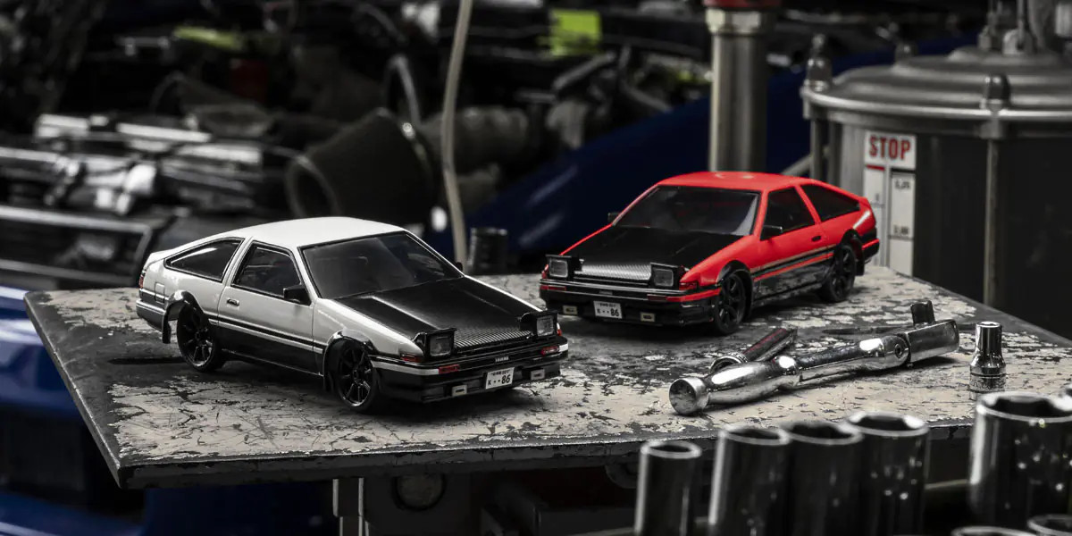 u*f様 トヨタAE86 & BMW M3 ミニカーセット 1:64 Toyota AE86 Zenki