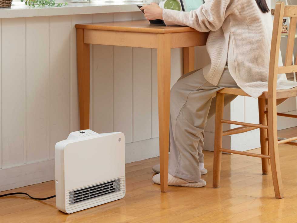 販売終了】セラミックヒーター人感＆室温センサー付きKPH-1246