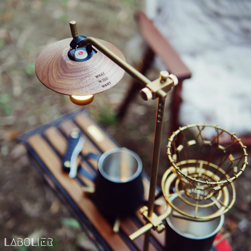 キャンプギアコーデ｜A38grateの多機能テーブルカスタム│LABOLIER