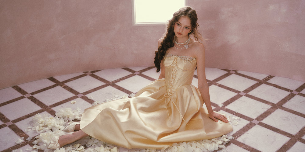 Individual Designer Clothing Brand | Women's Corset | LaceMade