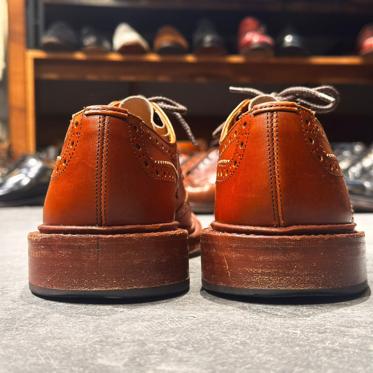 極美品【Tricker's】トリッカーズ バートン ウイングチップ カーフ