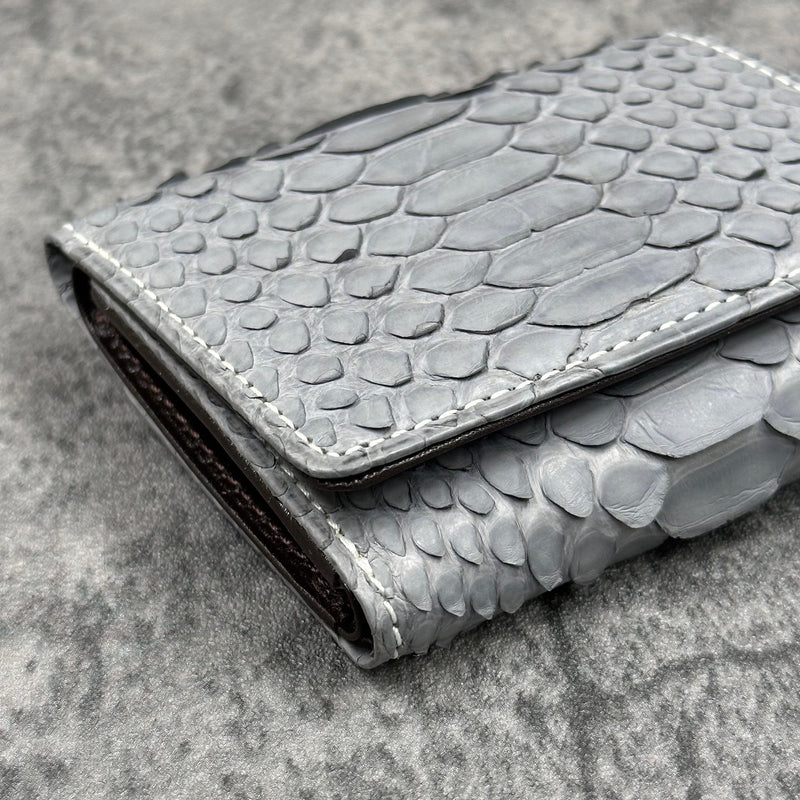 パイソン ミニ財布(三つ折り財布) 8208 - GREY/グレー – Le'sac