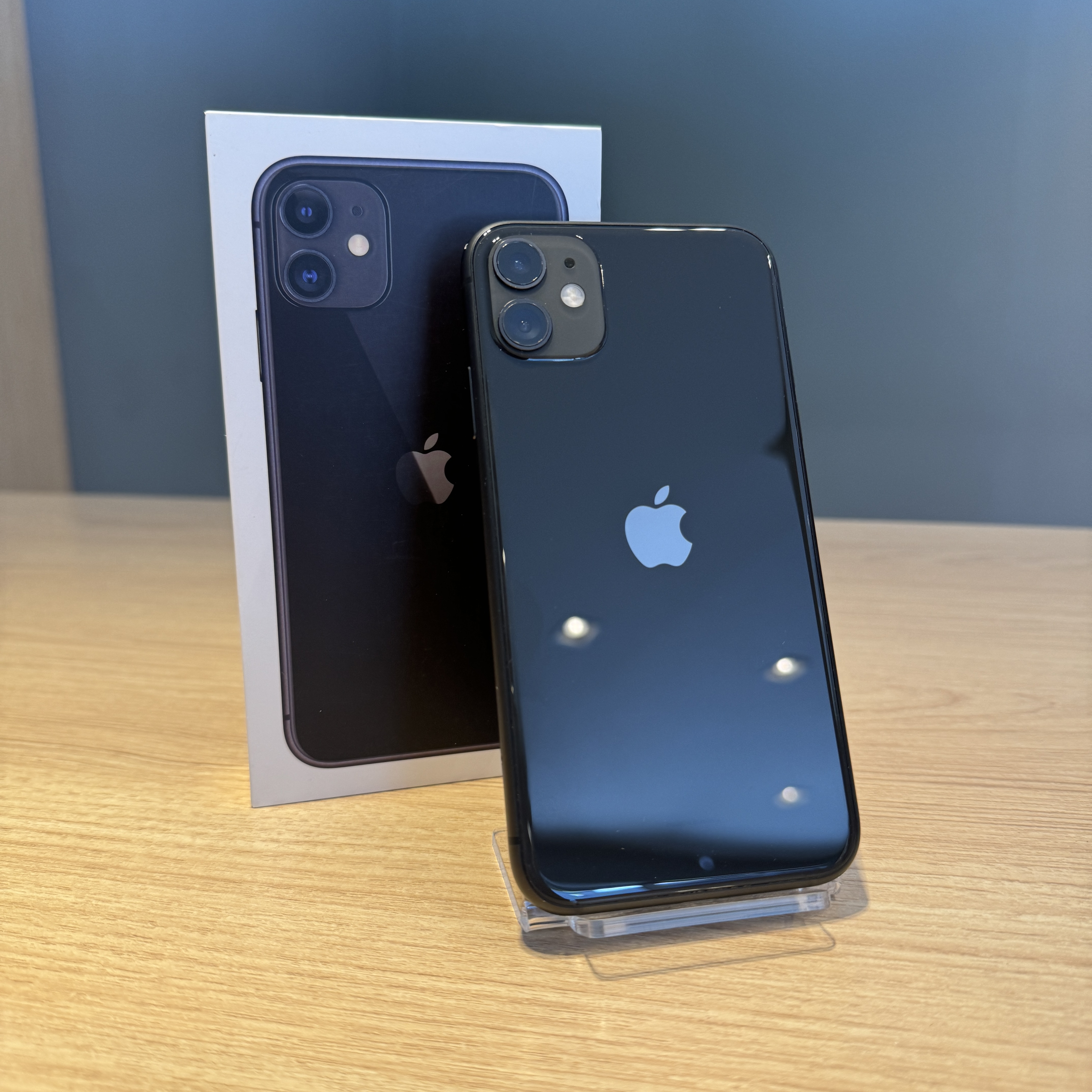 iPhone 11 64GB PRETO (seminovo) – LS
