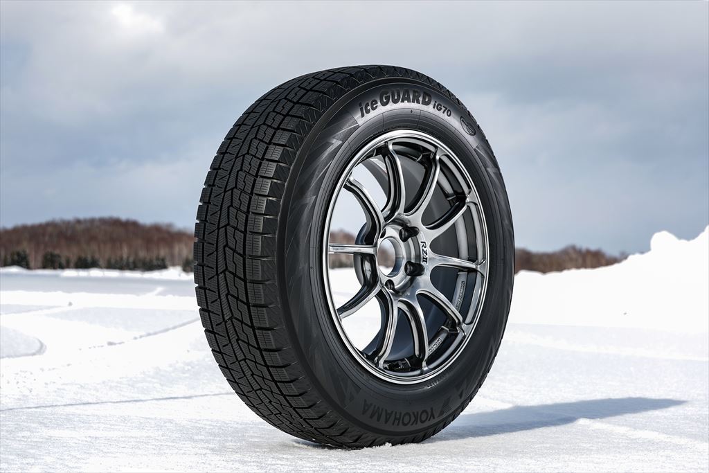 様々な路面で安定したグリップ性能を発揮！ ヨコハマ最新スタッドレス