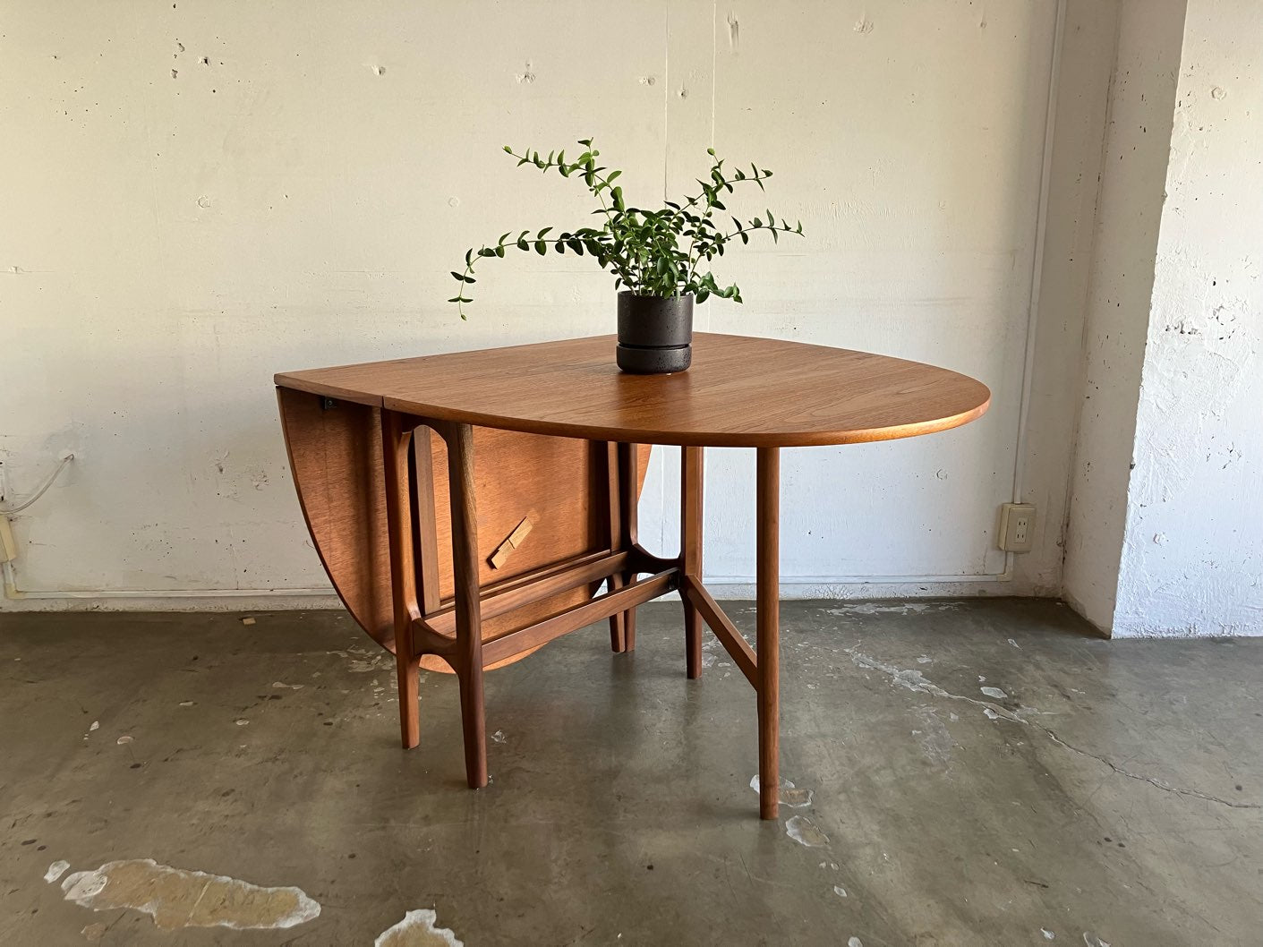 ゲートレッグテーブル イギリス ヴィンテージ – Lewis-meguro