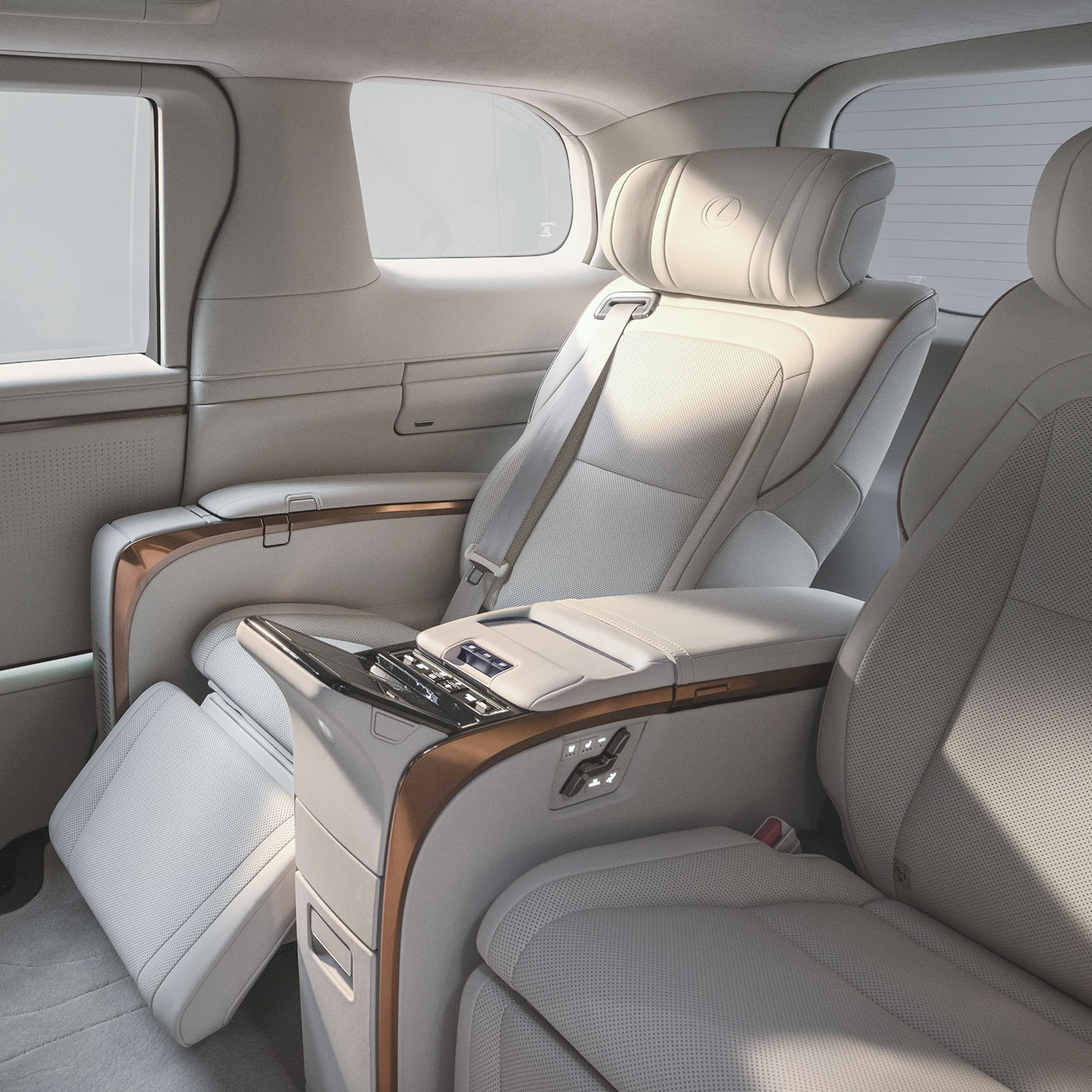 LEXUS LM｜インテリア