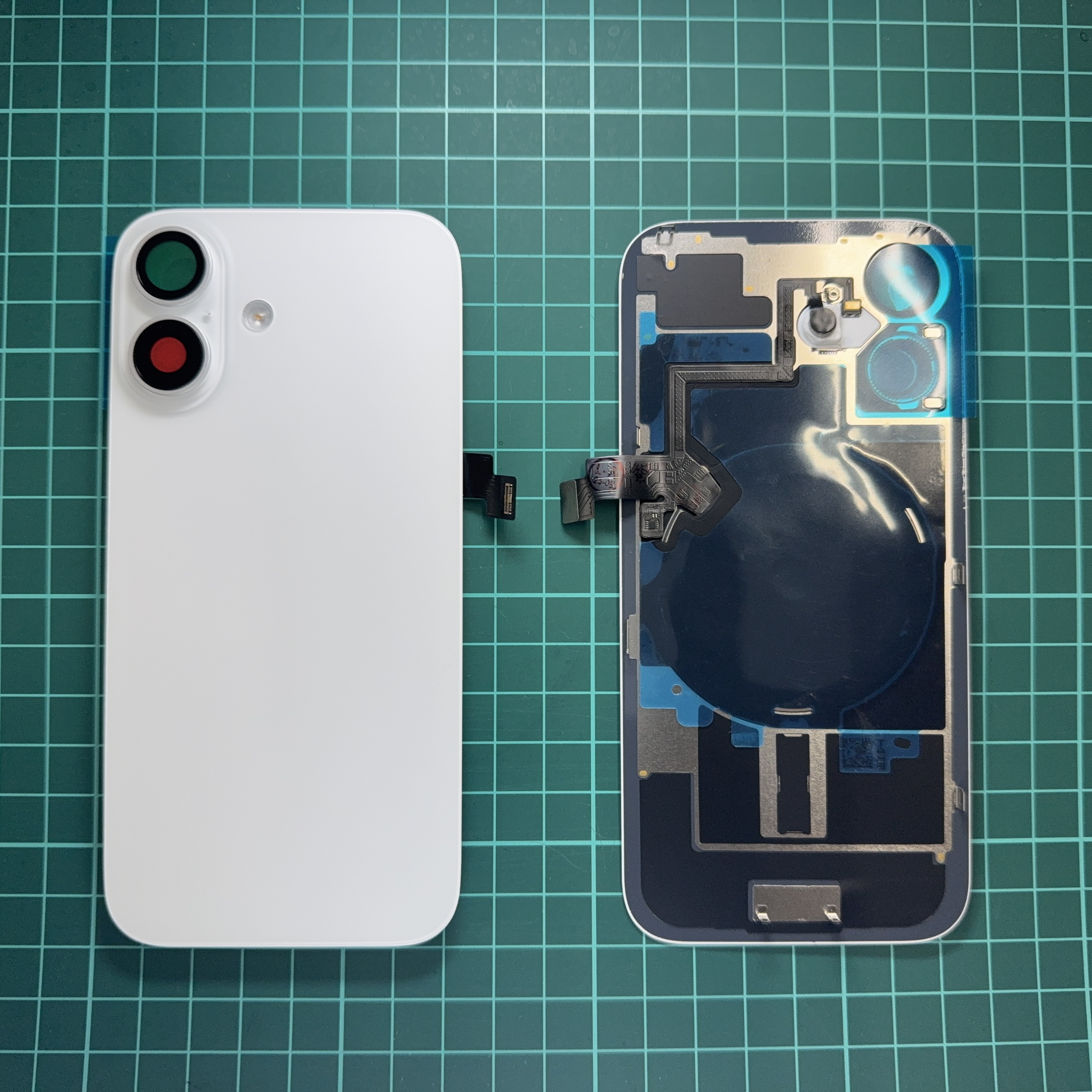 バックパネル | iPhone・iPadのバッテリー・カスタムパーツ販売なら