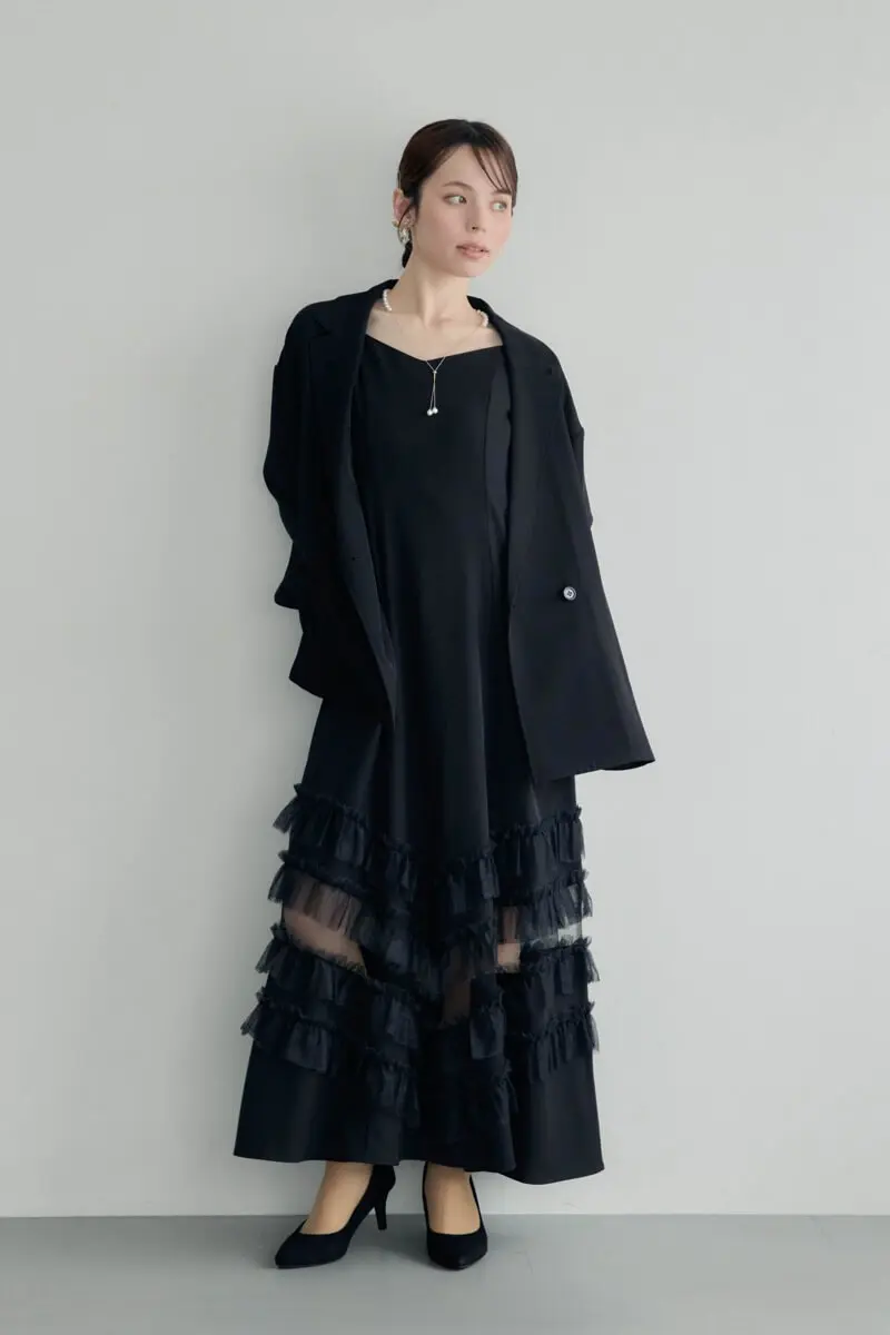 ブラックのトランスペアレントヘムセットアップドレス | et.UNiVER | M