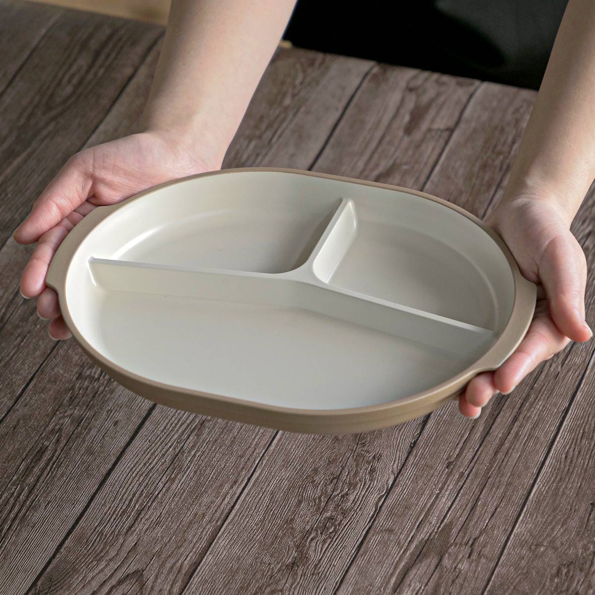 ランチプレート 26.5cm caston プラスチック （ 食洗機対応 電子レンジ