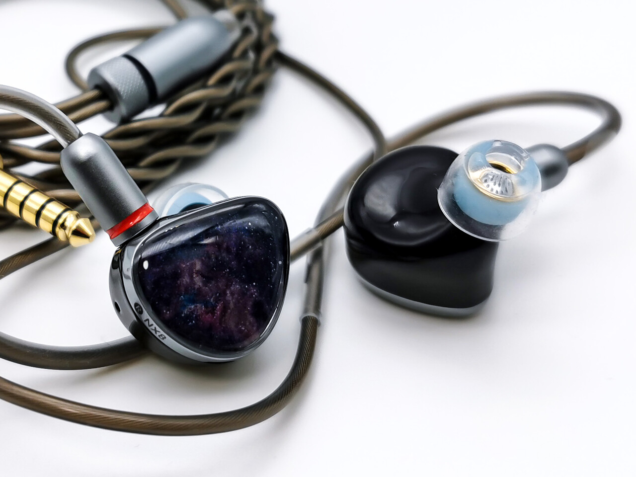 NICEHCK NX8」 進化した1DD+6BA+1PZTの8ドライバーハイブリッド構成