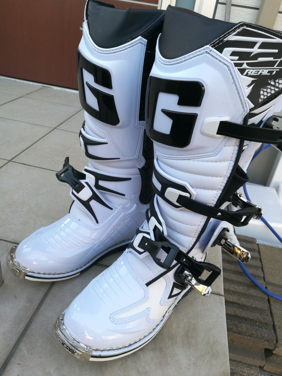 オフロードブーツ ガエルネ G REACT 27.5㌢ 【公式通販】