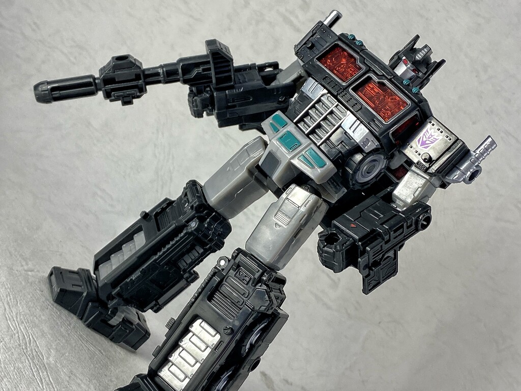 トランスフォーマー WFC-16 ネメシスプライム レビュー : えるけーえぬ