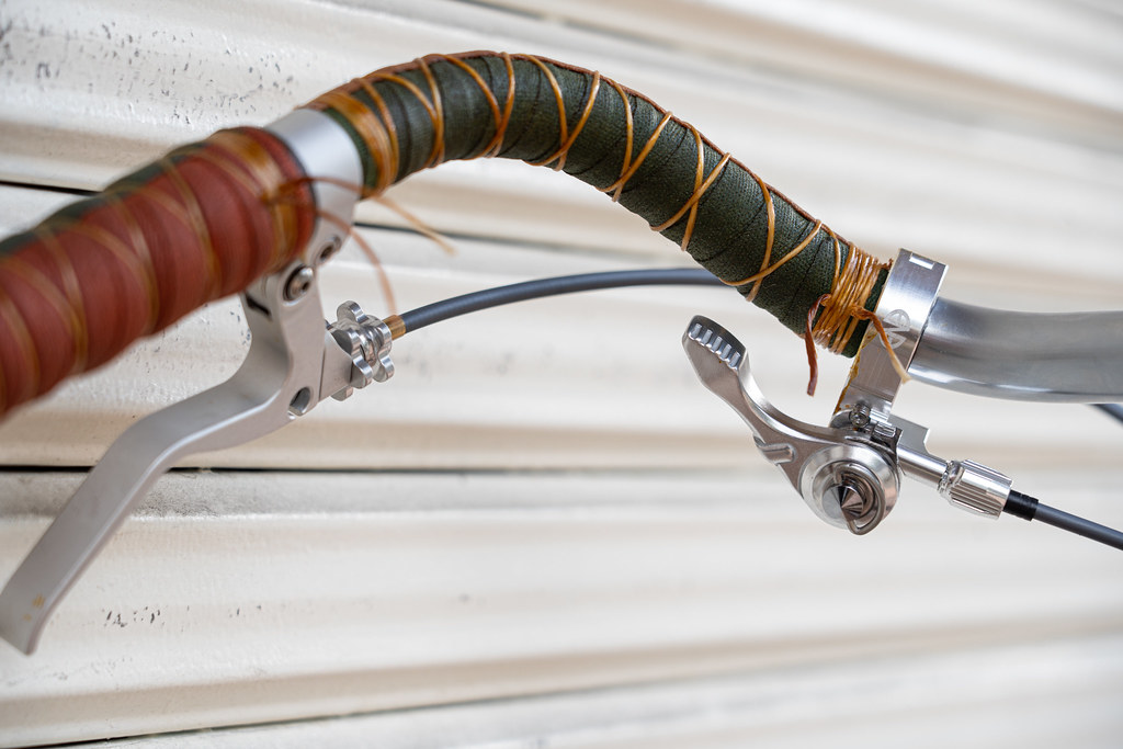 RIVENDELL* susie w. longbolts/wolbis slugstone / BUILT BY BLUE LUG