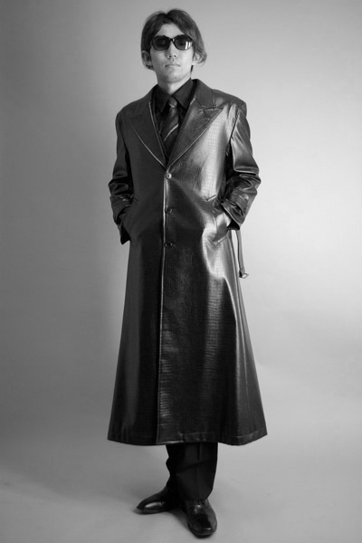 フェイクレザーロングコート黒130、ロング販売】2010年モデル｜最新