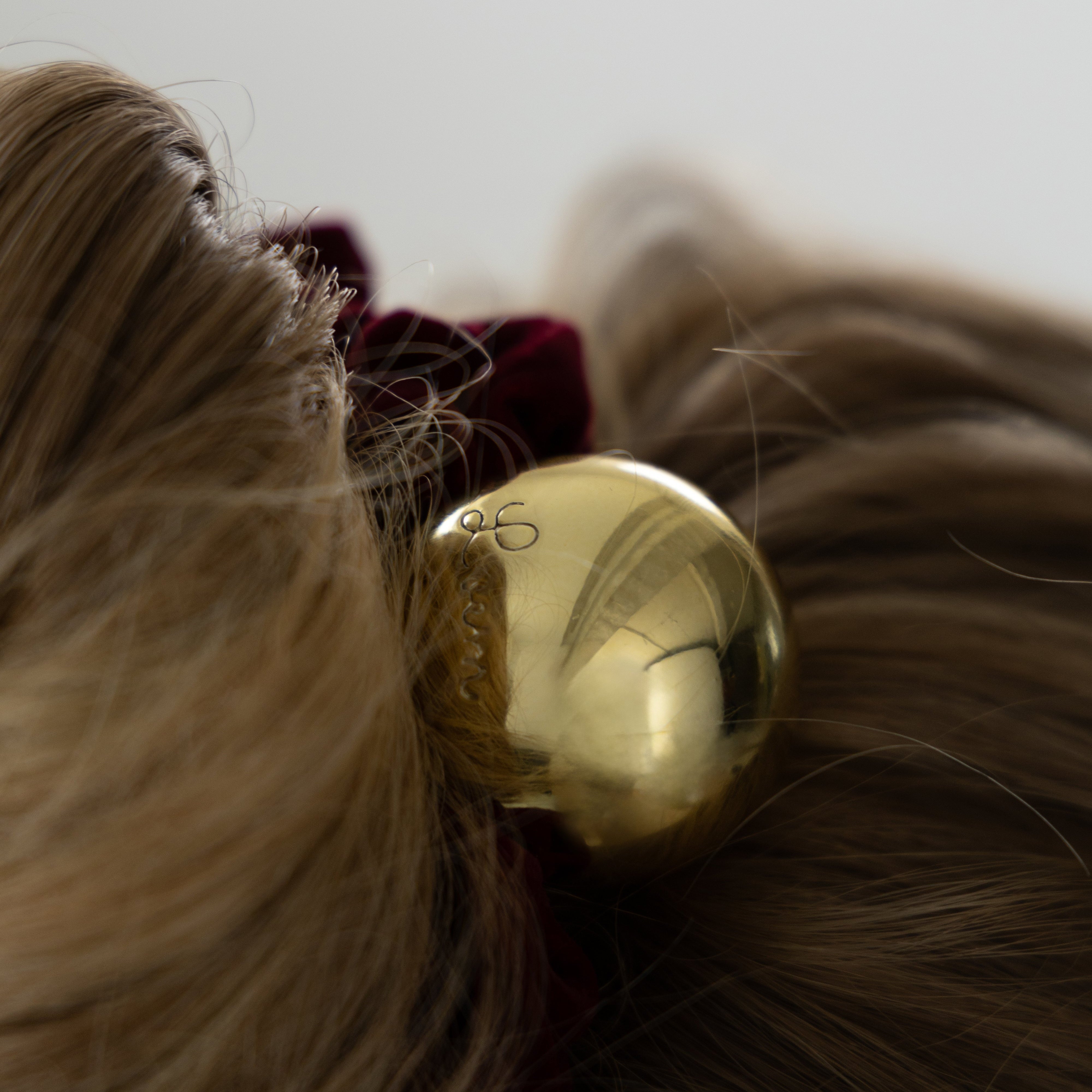 moon -bordeaux- – LOEM TOKYO