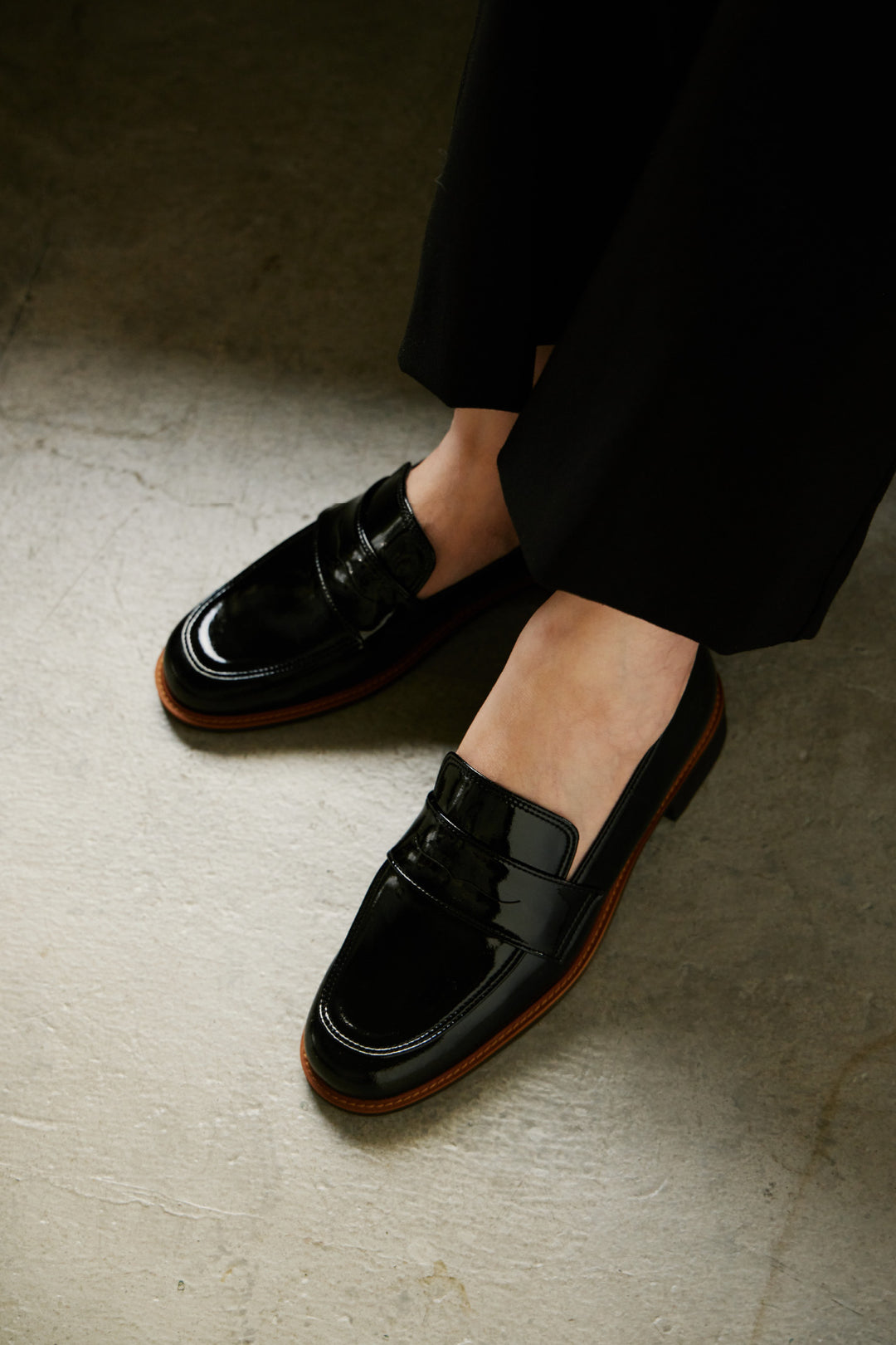 ペニーローファー ブラックエナメル 日本製｜LOTTADESIGN.×AREZZO