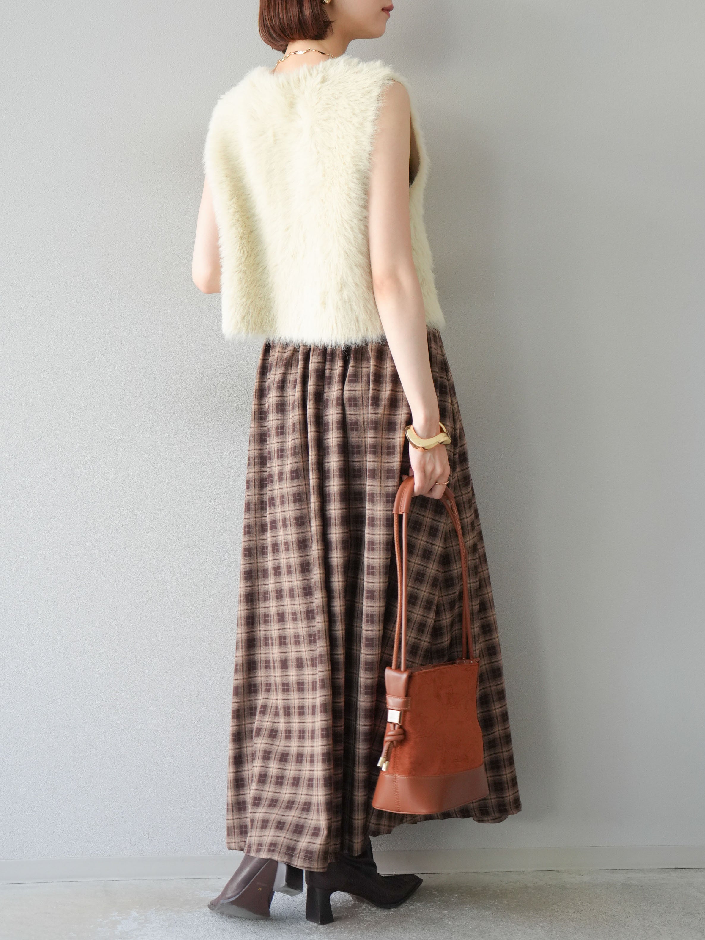 予約]チェックタックフレアロングスカート/ ブラウン – Lumier