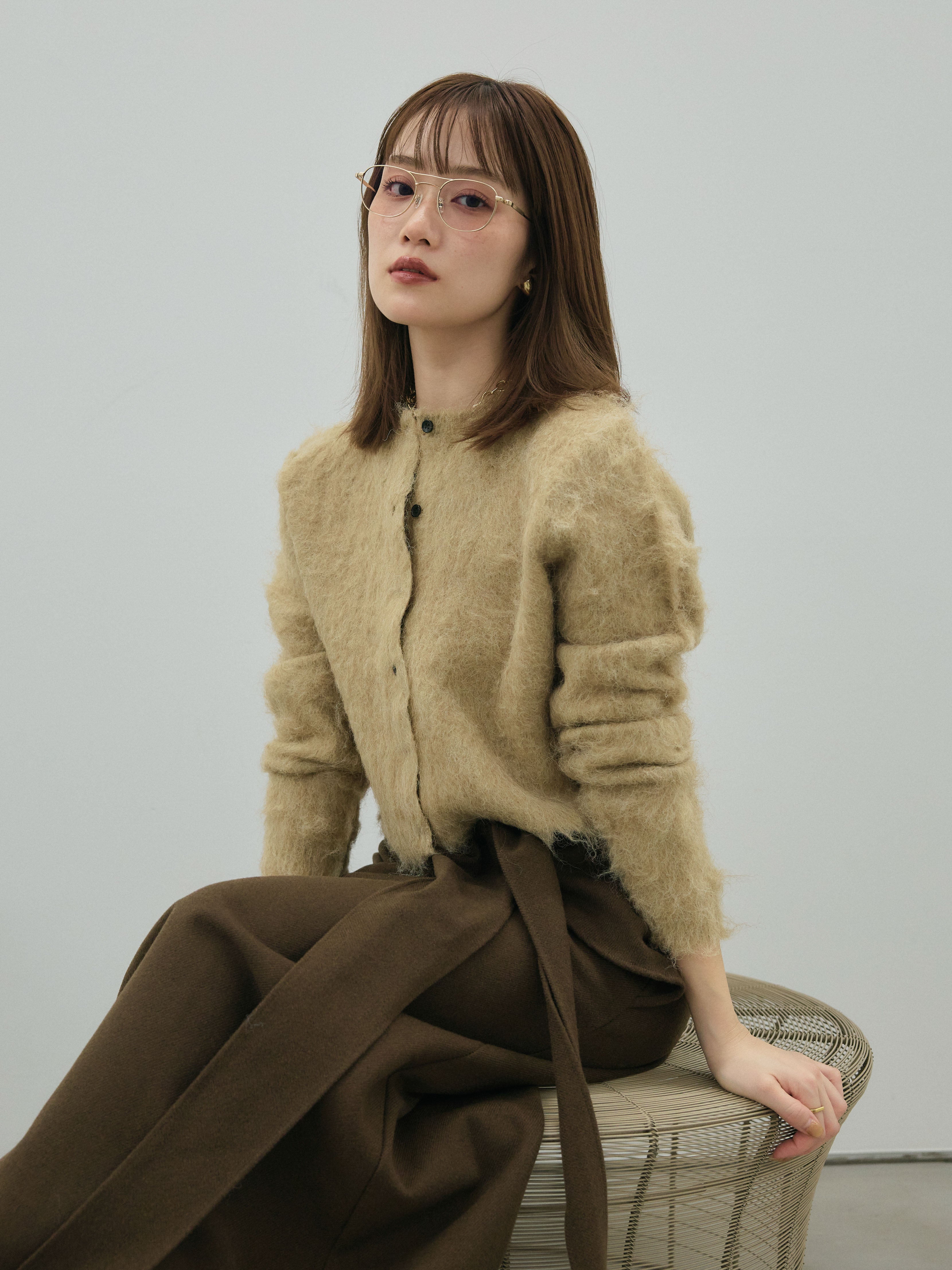 予約]モヘアタッチクロップドニットプルオーバー/beige – Lumier