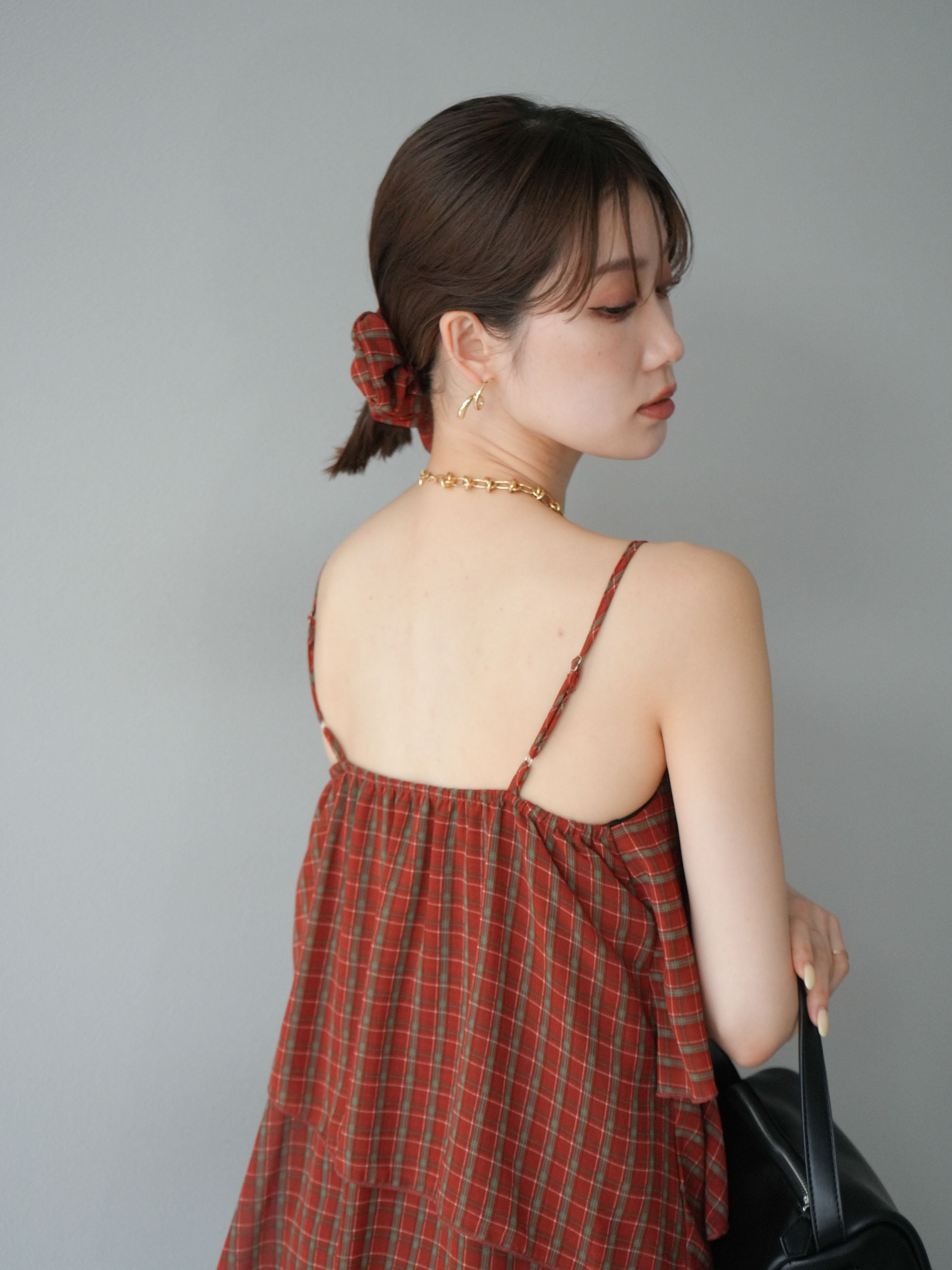 予約]チェック柄ラッフルキャミソール/レッド – Lumier