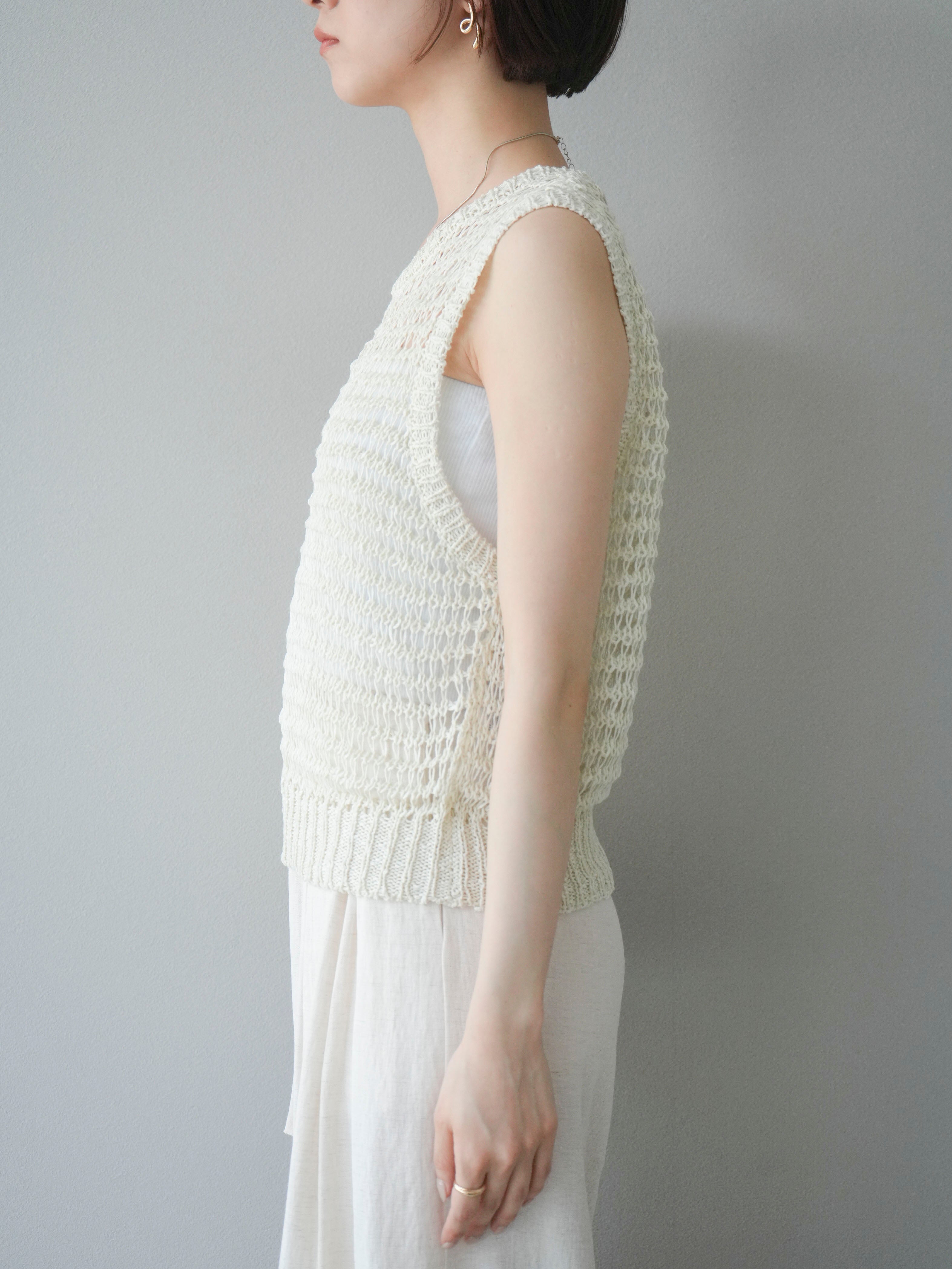 予約]ミックスヤーン透かし編みニットタンクトップ/アイボリー – Lumier