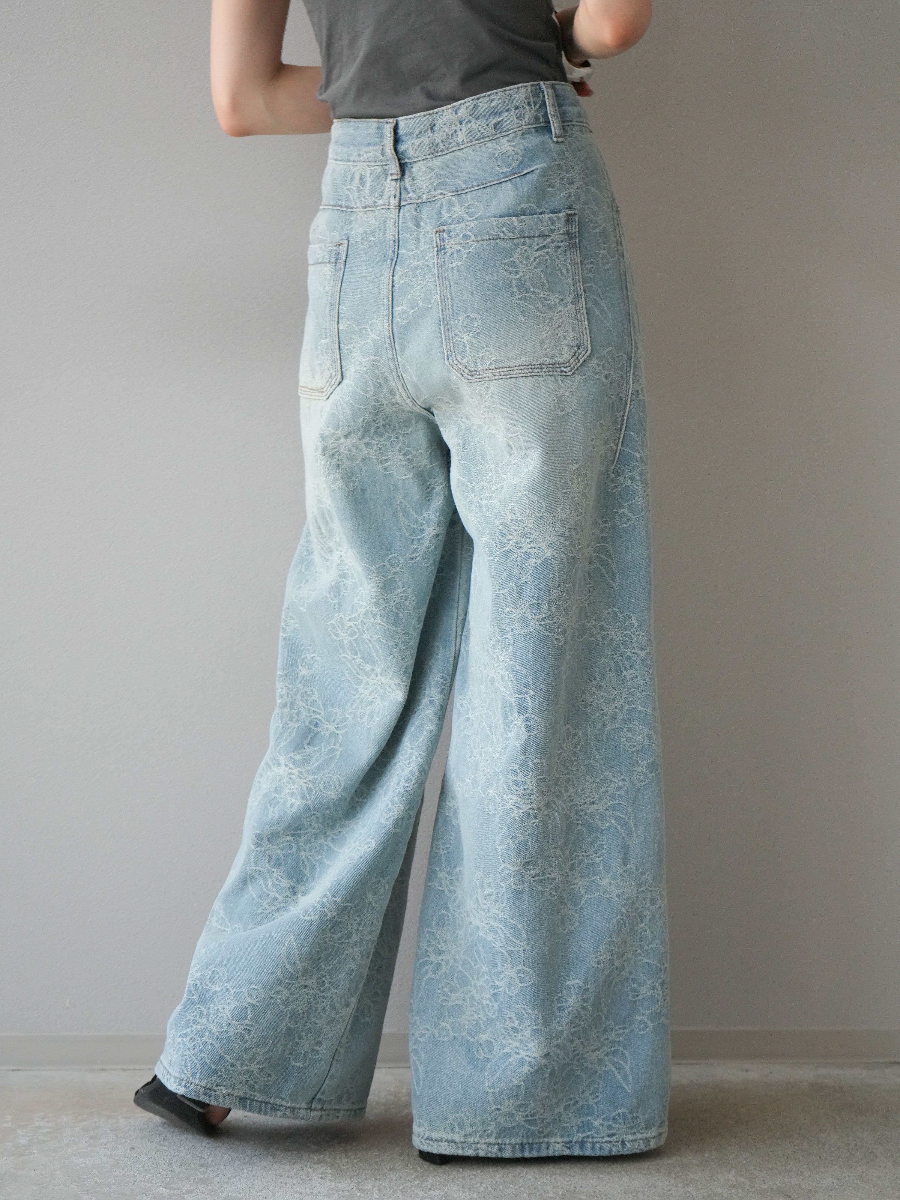 予約]フラワージャガードデニムワイドパンツ/ブルー – Lumier