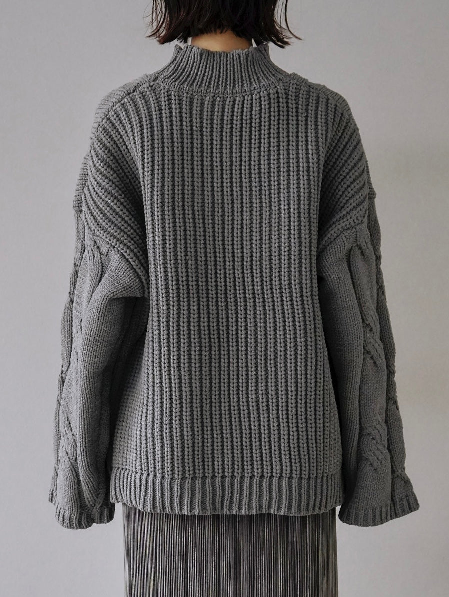 予約]ポリエステルケーブルオーバーニット/グレー – Lumier