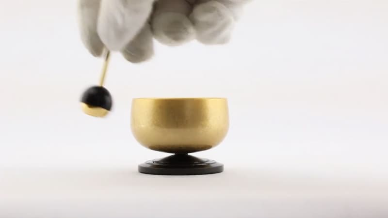 小さなおりん 煌リン | 仏具の通販 | インテリア仏壇 ルミエール