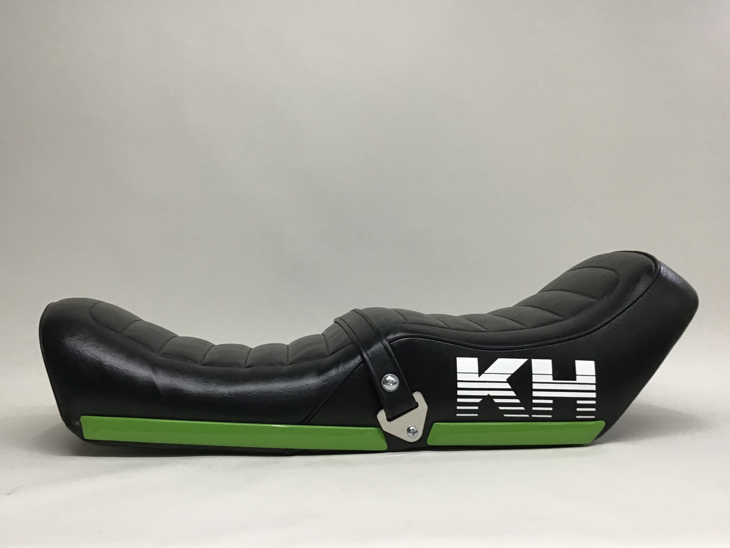 KAWASAKI【KH400】Custom・Restore - 株式会社茗荷シート