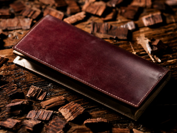 評判・感想】オークバーク・ウェスターリー｜美しい木目の革財布。