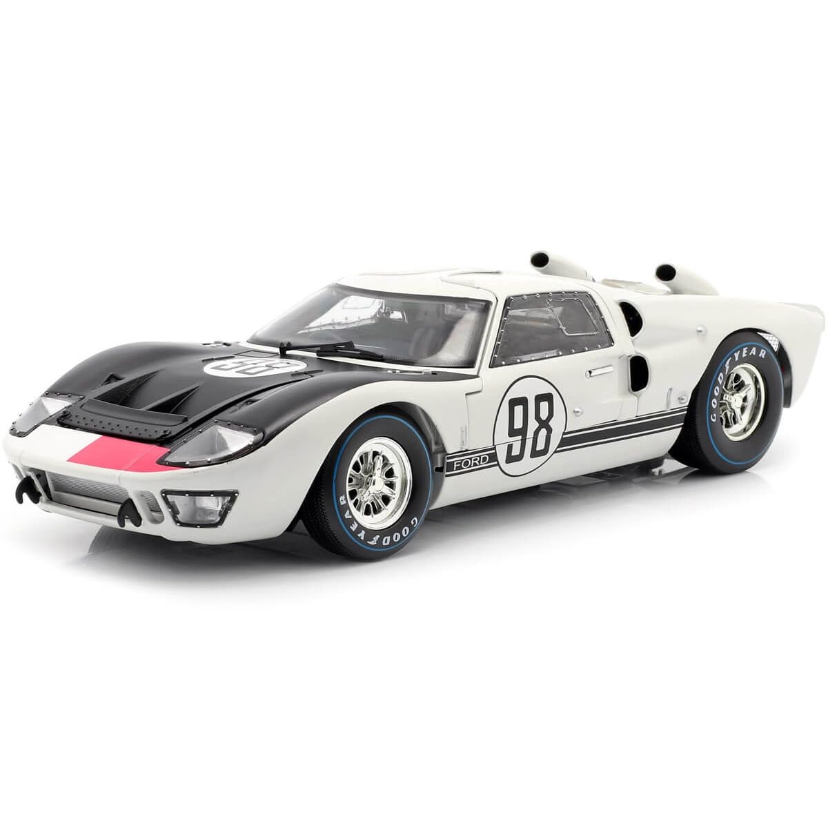 Amazon.com: 1966 Ford GT-40 MK 2#98 White 1/18 by Shelby
