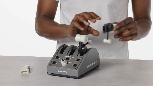Amazon.com: Thrustmaster TCA Quadrant Boeing Edition – Throttle