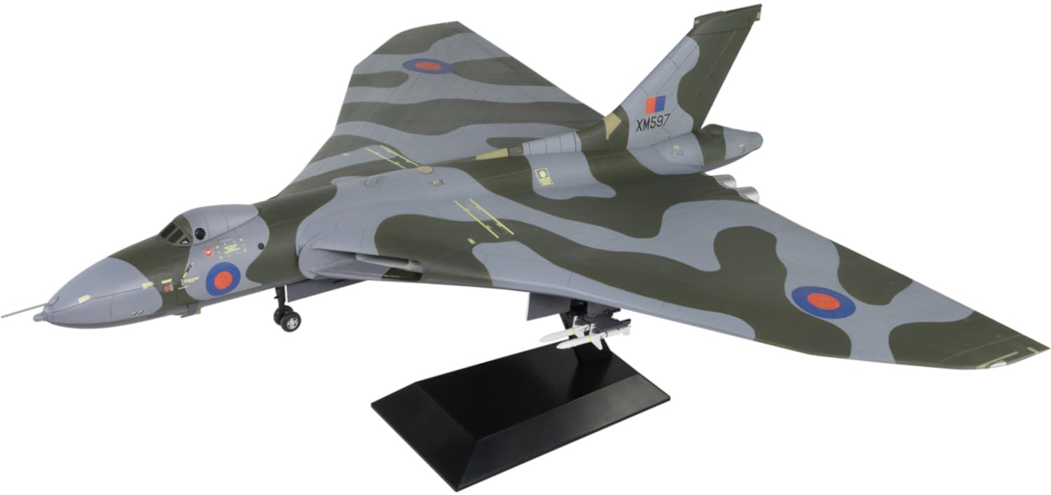 Amazon | ピットロード 1/144 SNシリーズ イギリス空軍 戦略爆撃機