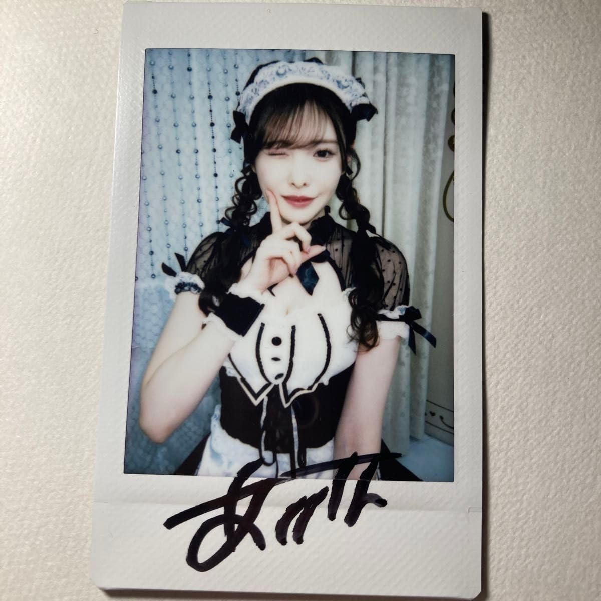 Amazon.co.jp: 新ありな 直筆サイン入りチェキ : おもちゃ