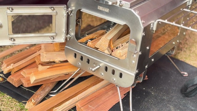 Amazon | 【三面窓で、癒される。】 Neer マグマストーブ 煙突8本付属