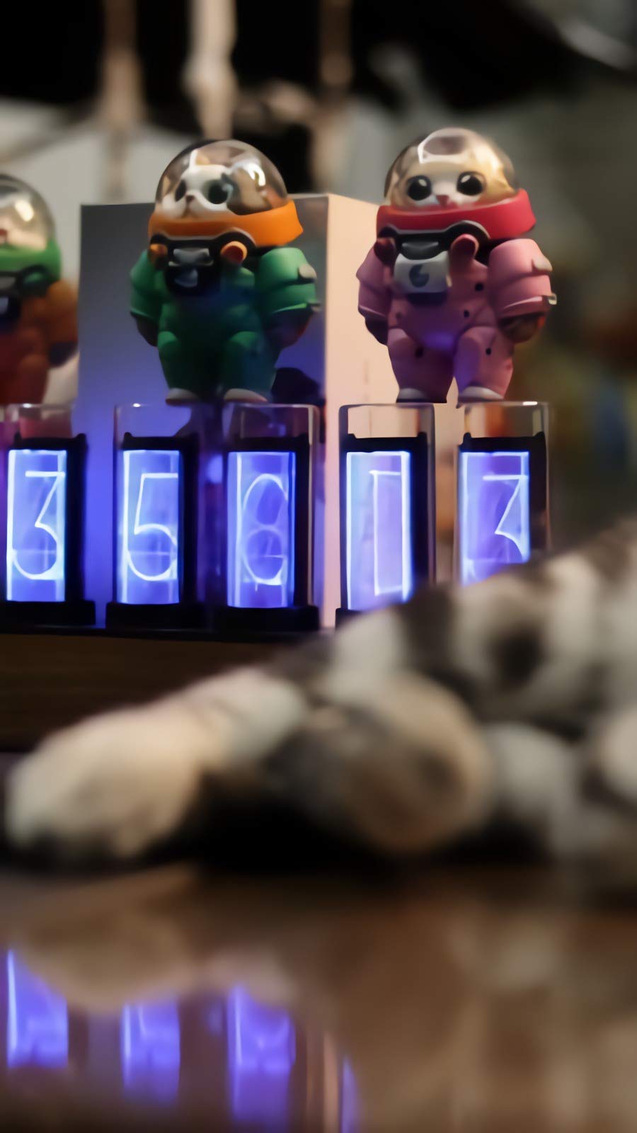 Amazon.com: VICKYPOP Gixie Clock Creative Electronic Clock and