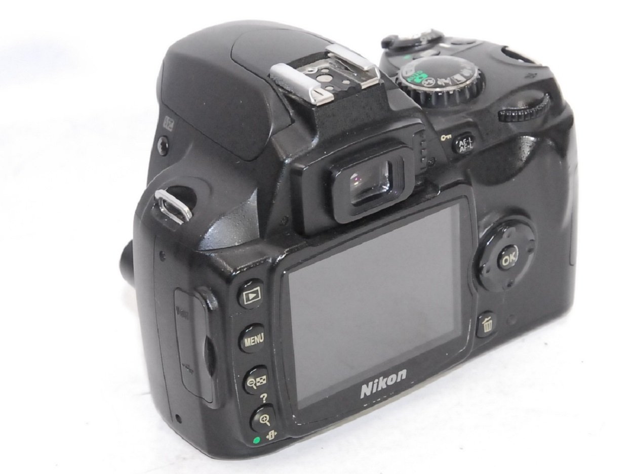 Amazon | Nikon デジタル一眼レフカメラ D40 ブラック ボディ D40B