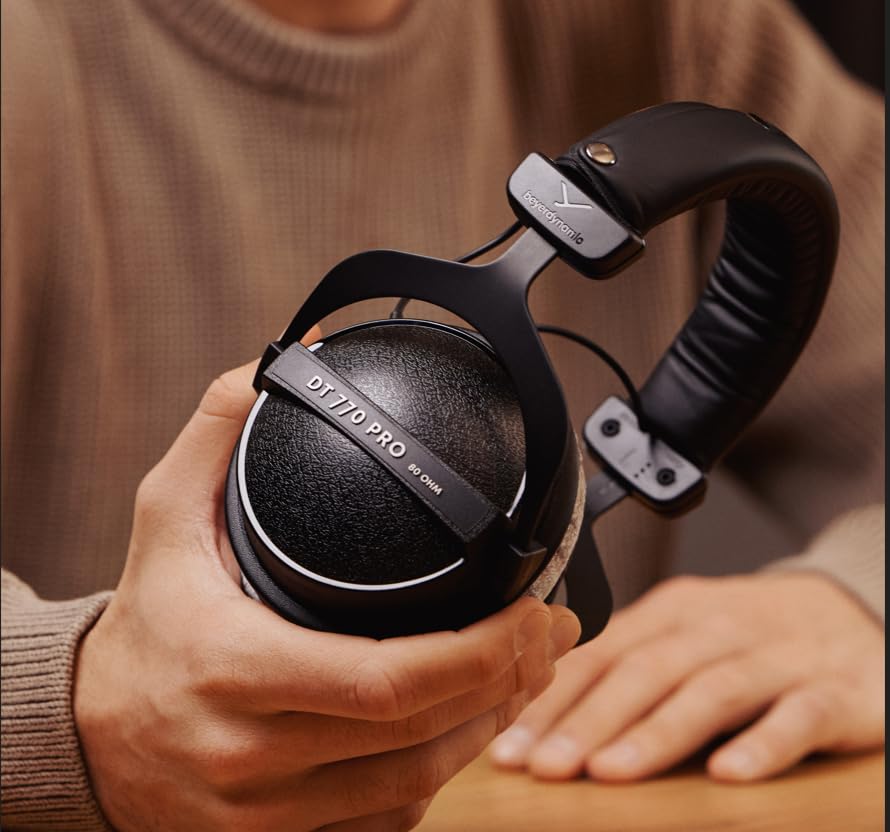Amazon | beyerdynamic ベイヤーダイナミック DT 770 PRO 80Ω 密閉型