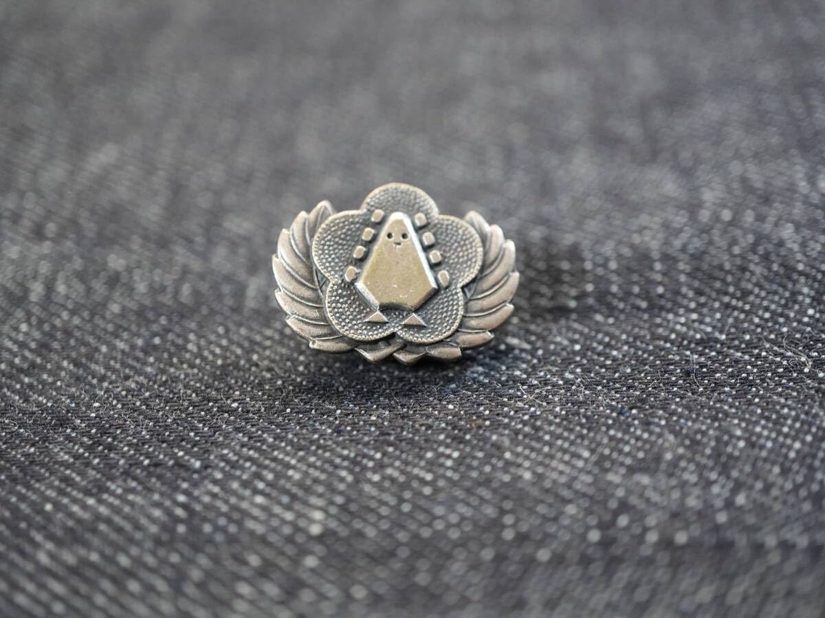 Amazon.co.jp: 戦前 牛高等女学校 校章バッジ 豊島岡女子学園の前身