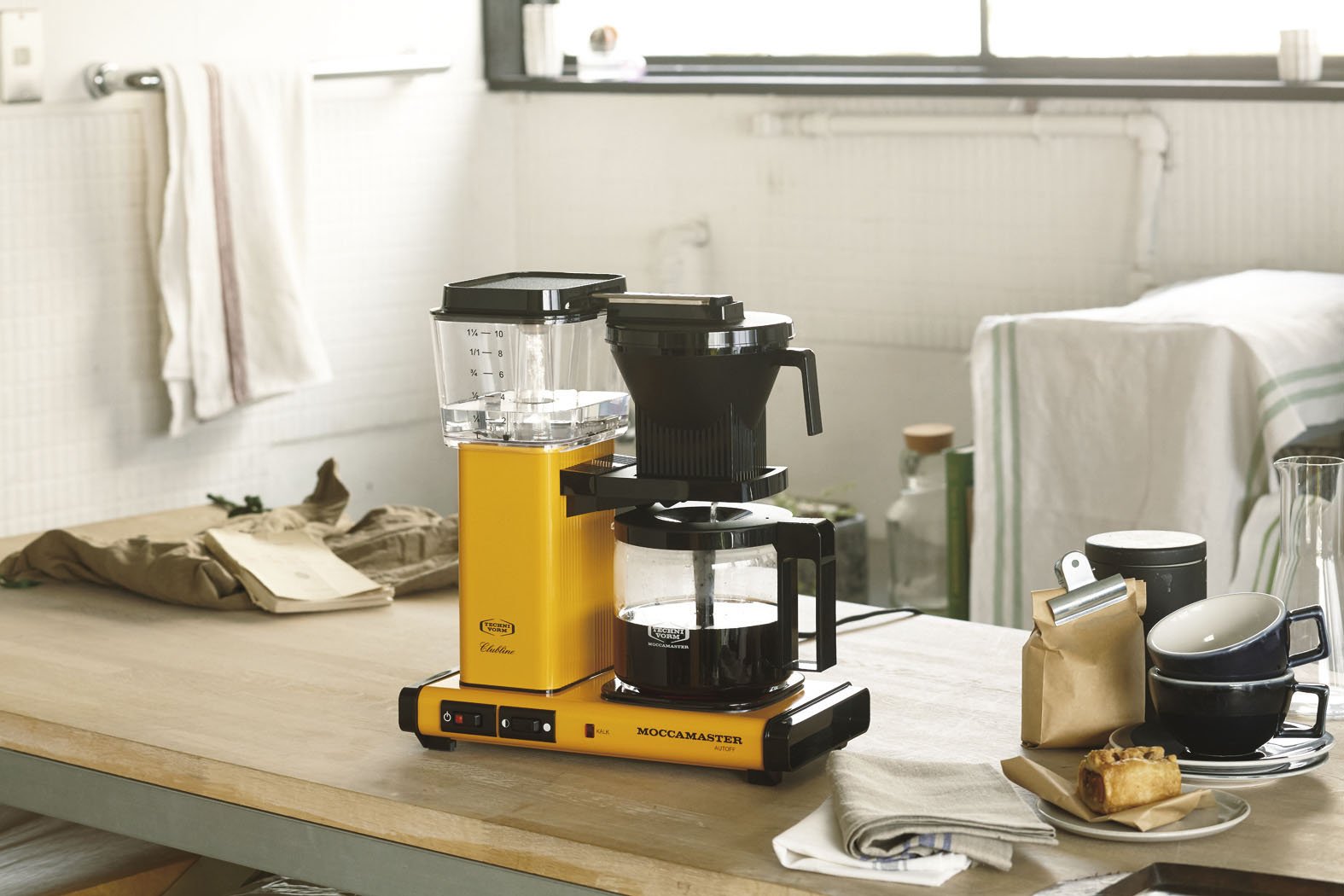 Amazon | モカマスター ドリップ コーヒーメーカー メタリックホワイト