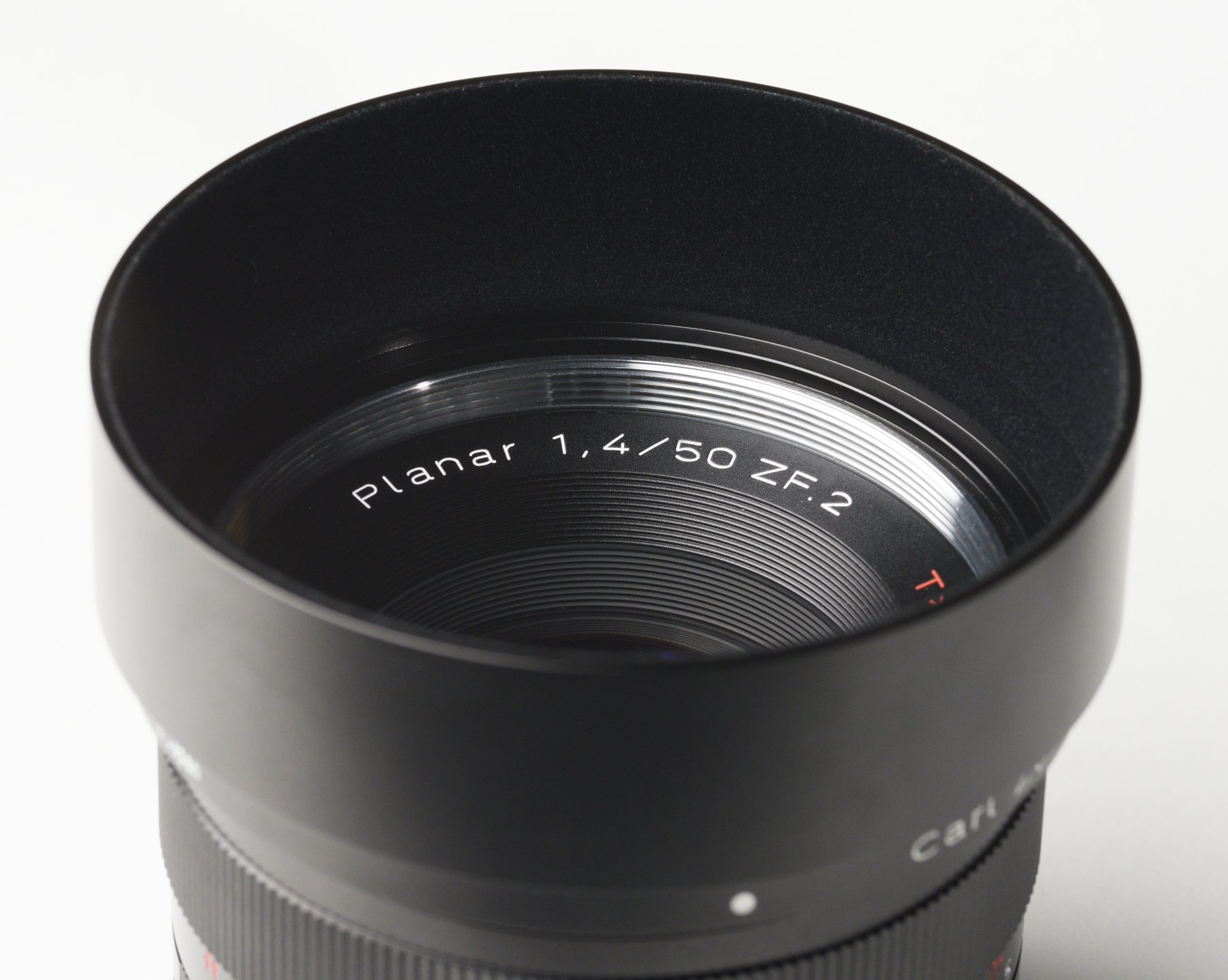 Amazon | Carl Zeiss PLANAR T*1.4/50mm ブラック ZF.2 (ニコンCPU内蔵