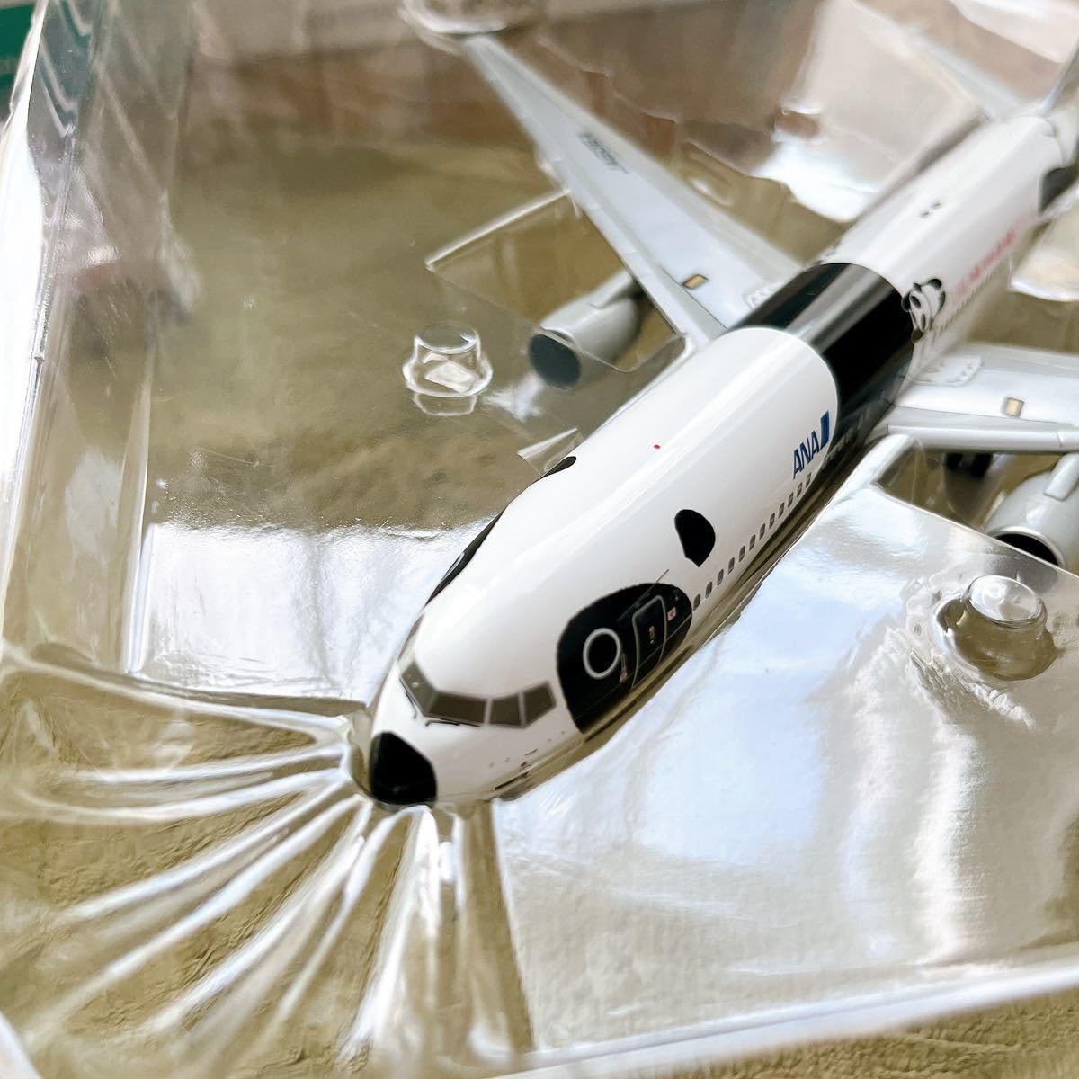 Amazon.co.jp: ANA 1/200 B767-300ER JA606A FLY Panda 20th