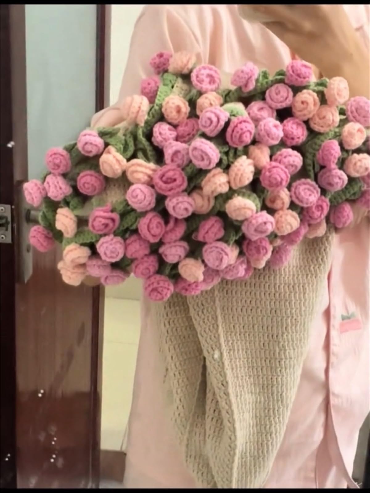 Amazon.co.jp: 70cmブーケブランケットかぎ針編みキット、花、ピンクの