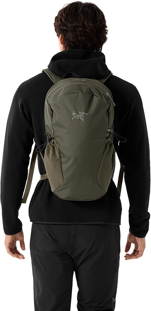 Amazon.co.jp: [アークテリクス] ARCTERYX マンティス16バックパック