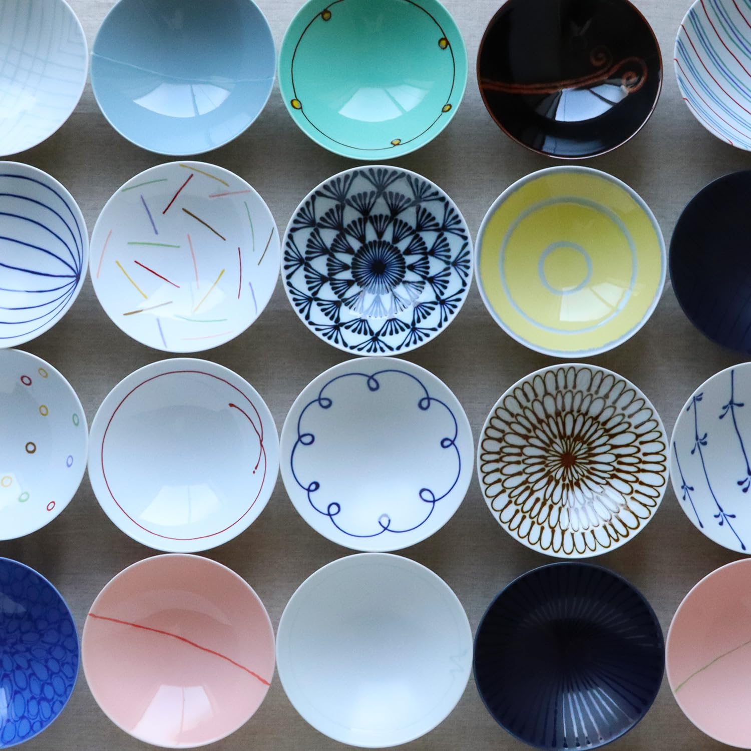 Amazon｜白山陶器 平茶わん 白 森正洋デザイン (約)φ15×5.3cm 波佐見焼