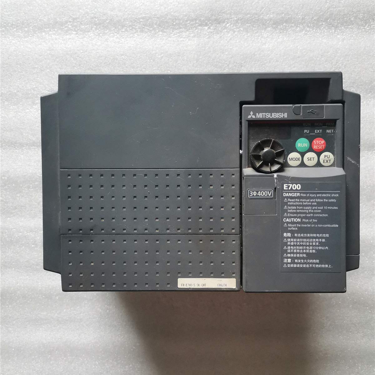 Amazon.co.jp: 汎用インバータ FR-E700 シリーズ、FR-E740-5.5K-CHT