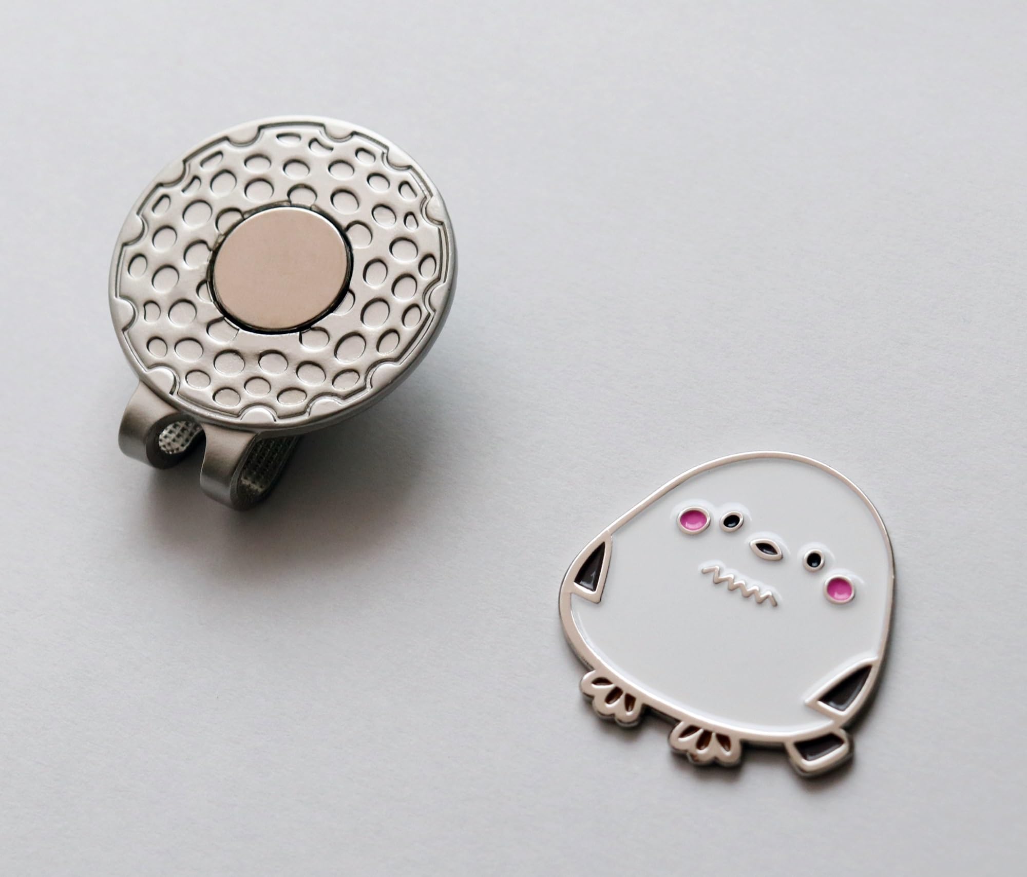 Amazon | ゴルフマーカー シマエナガ ハットクリップ マグネット（磁石