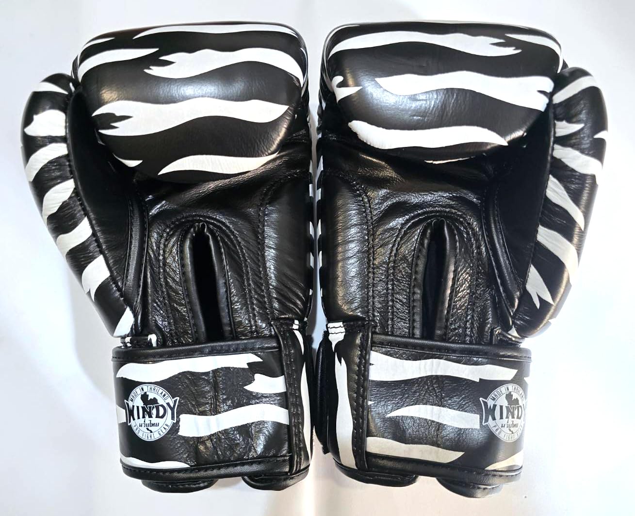 Amazon.co.jp: ウィンディ Windy boxing gloves キック ボクシング