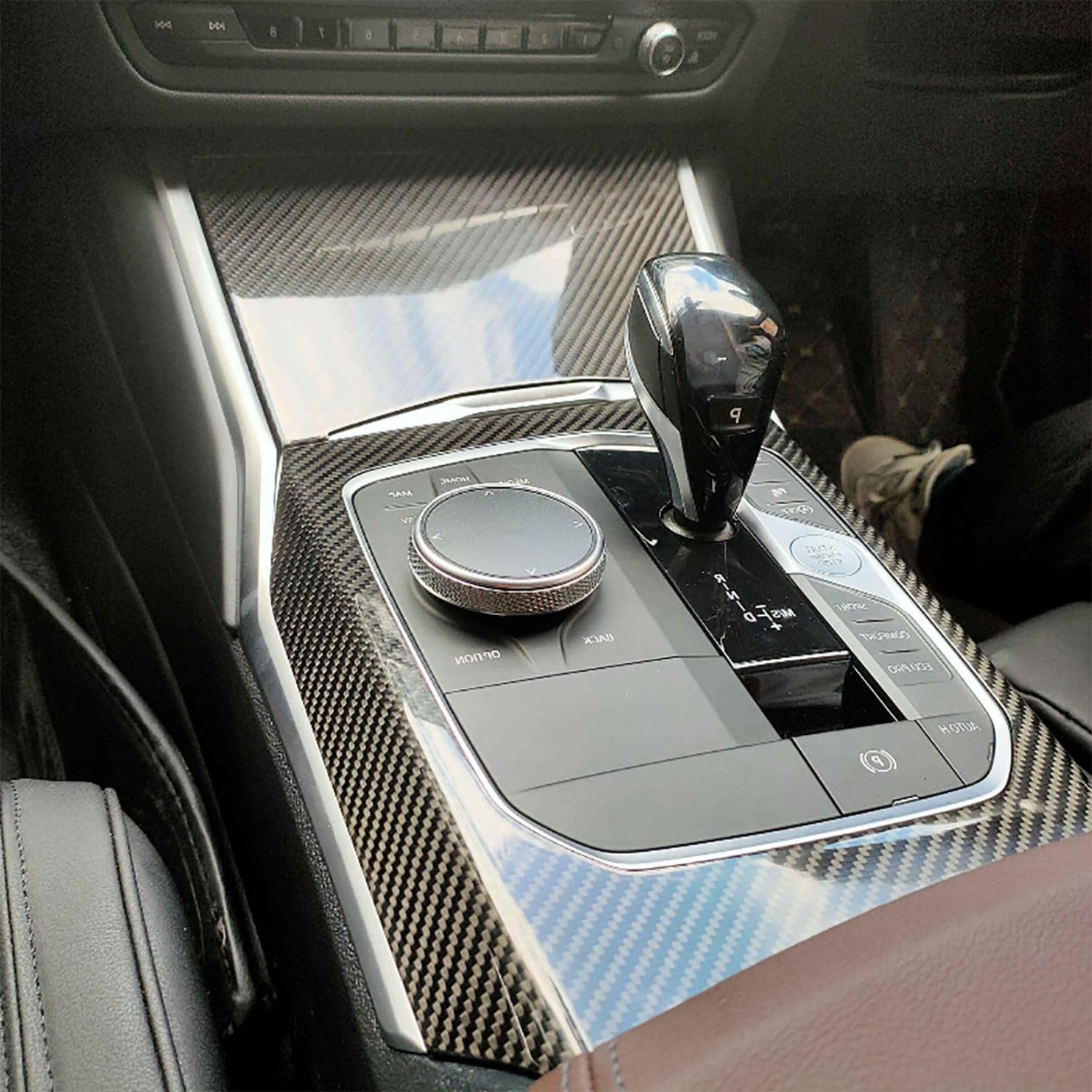 売るトラマン】BMW G22/G23/G26他 カーボン柄パドルシフト 売る